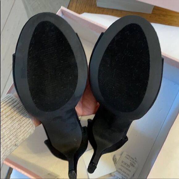 CAPE ROBBIN BLACK MICROFIBER SANDALS.  NEW - Picture 8 of 9